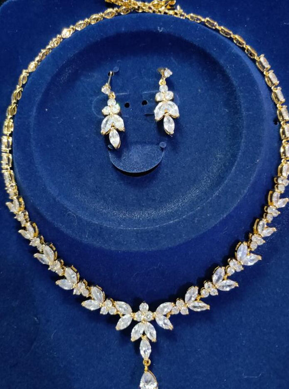 Women's jewelry  Wedding party accessories  Wedding jewelry  Stud Earrings & Necklace Gift  Stud earrings  Party accessories  Necklace gift  Jewelry sets  Exquisite Jewelry Sets For Women  Exquisite design  Cubic zircon
